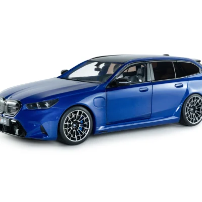 SOLIDO BMW M5 TOURING – M Marina Bay Blue Metallic – 2024
