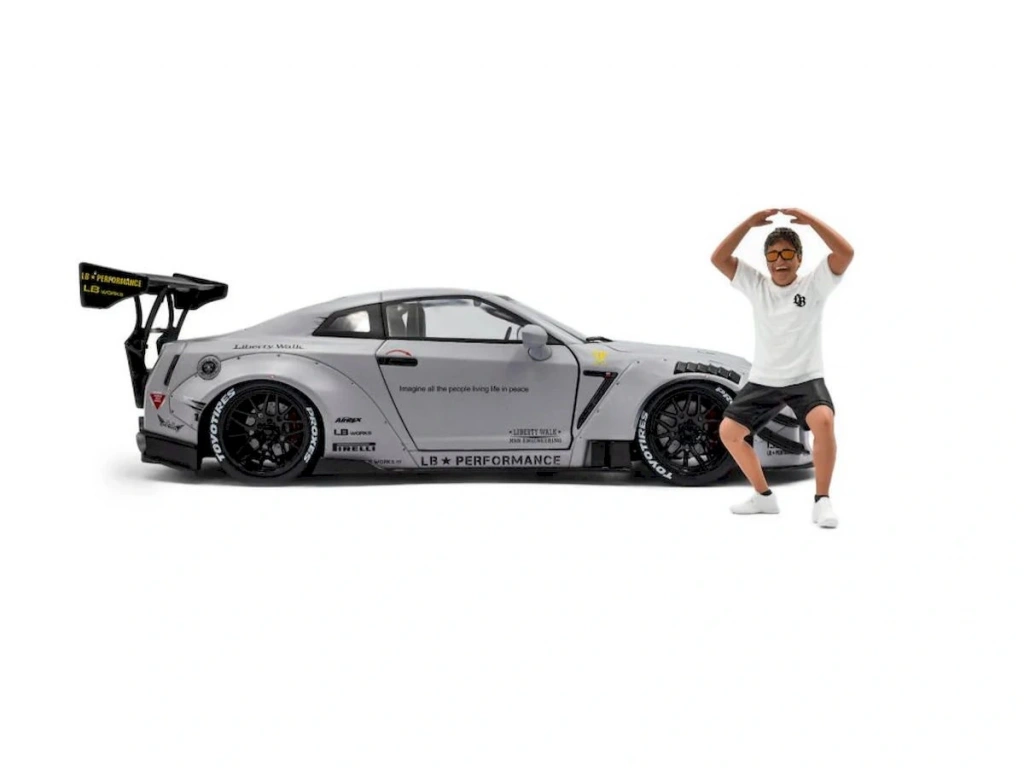 SOLIDO Nissan GTR (R35) LBWK Type 2.0 Wataru Kato-San Figure - Görsel 3