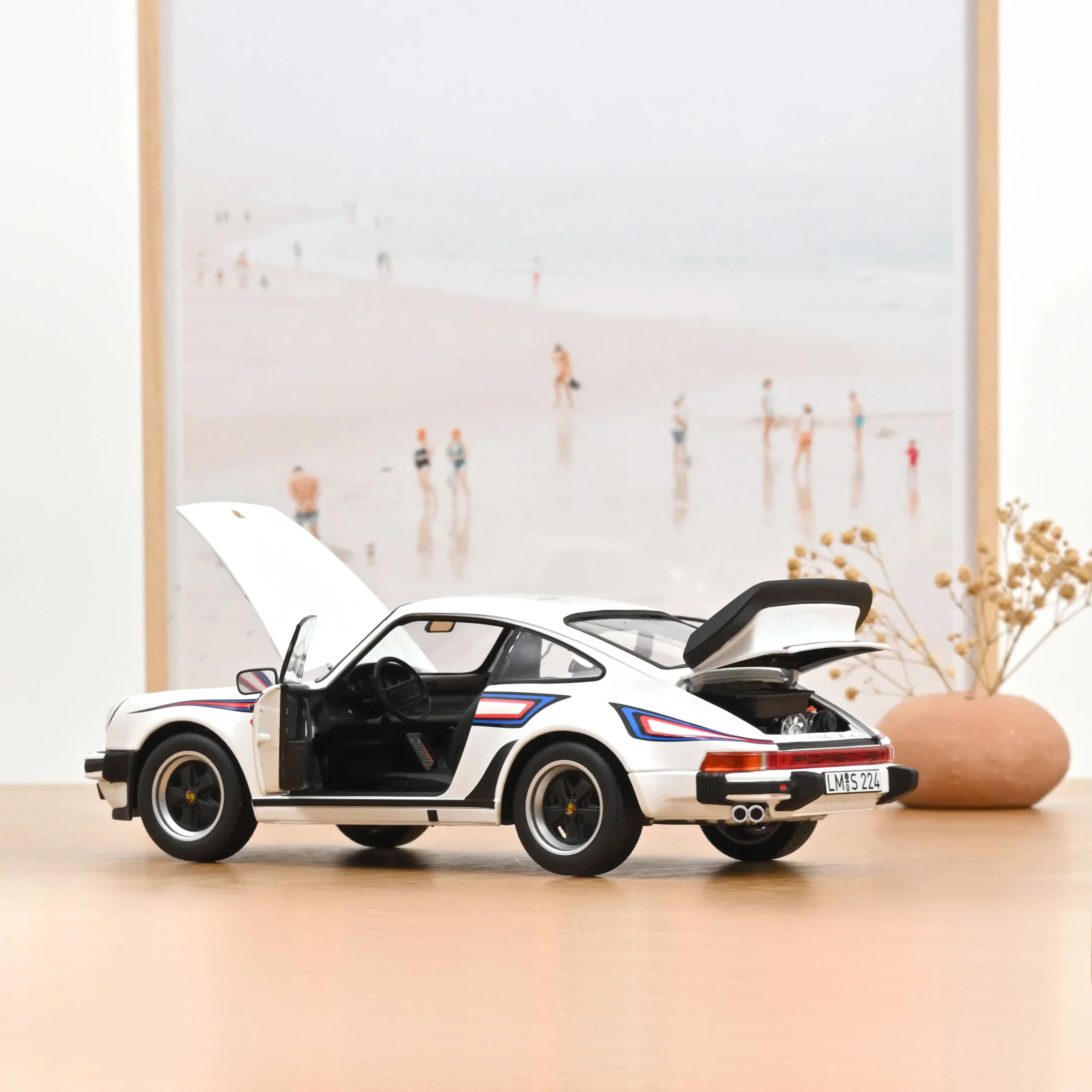 NOREV Porsche 911 Turbo 3.3 1980 White - Görsel 4