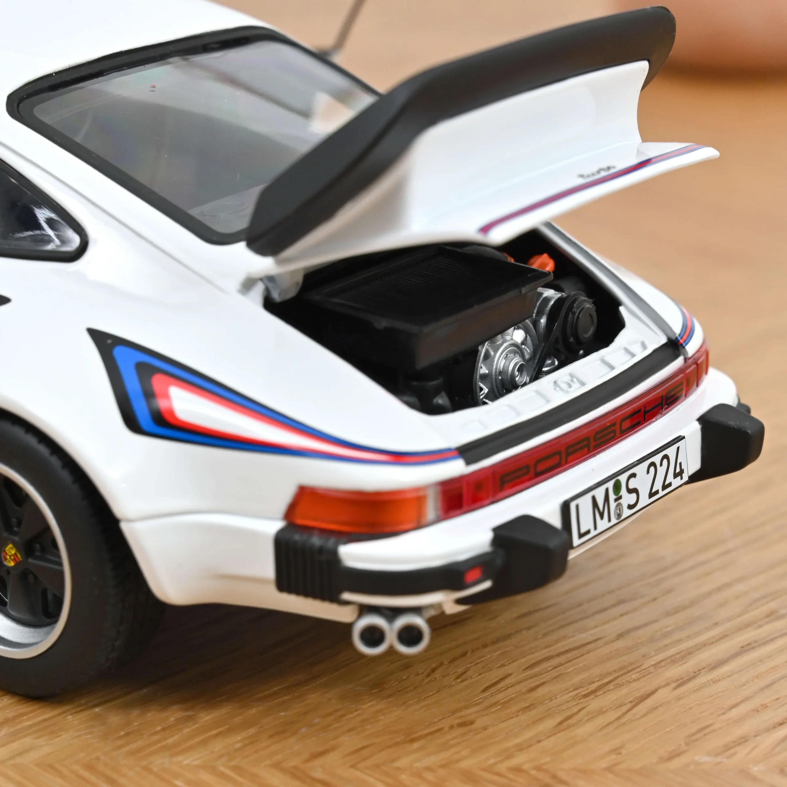 NOREV Porsche 911 Turbo 3.3 1980 White - Görsel 2