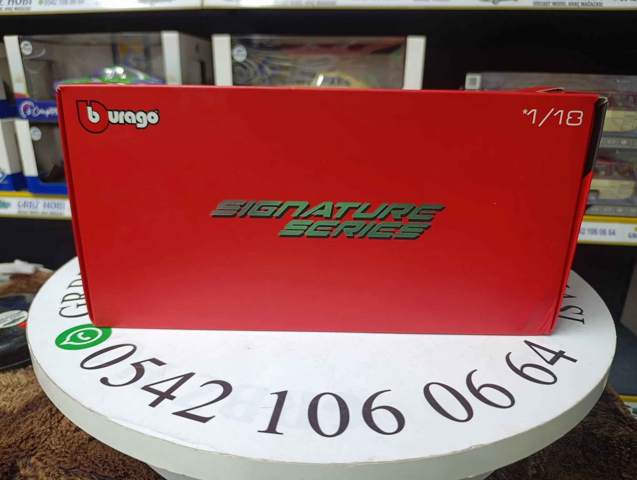 BURAGO SİGNATURE SERİES FERRARİ FXXK - Görsel 8