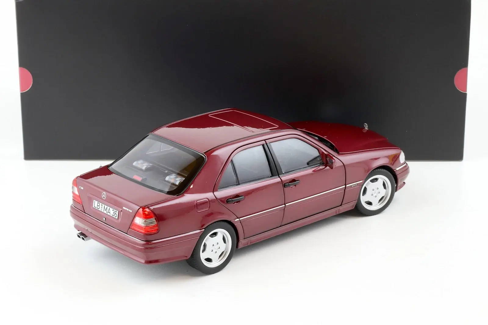 NOREV MERCEDES BENZ C CLASS W202 C36 1993-1997 1:18 - Görsel 3