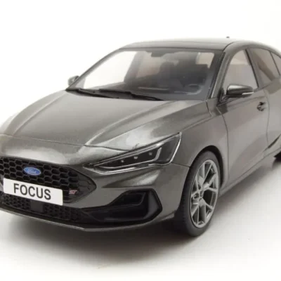 MCG 1/18  Ford Focus St, Gri 2022