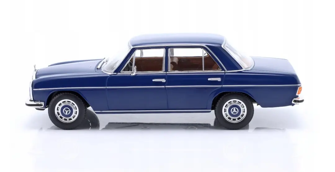 MCG 1/18 Mercedes-Benz 200 D W115 1968 - Görsel 2
