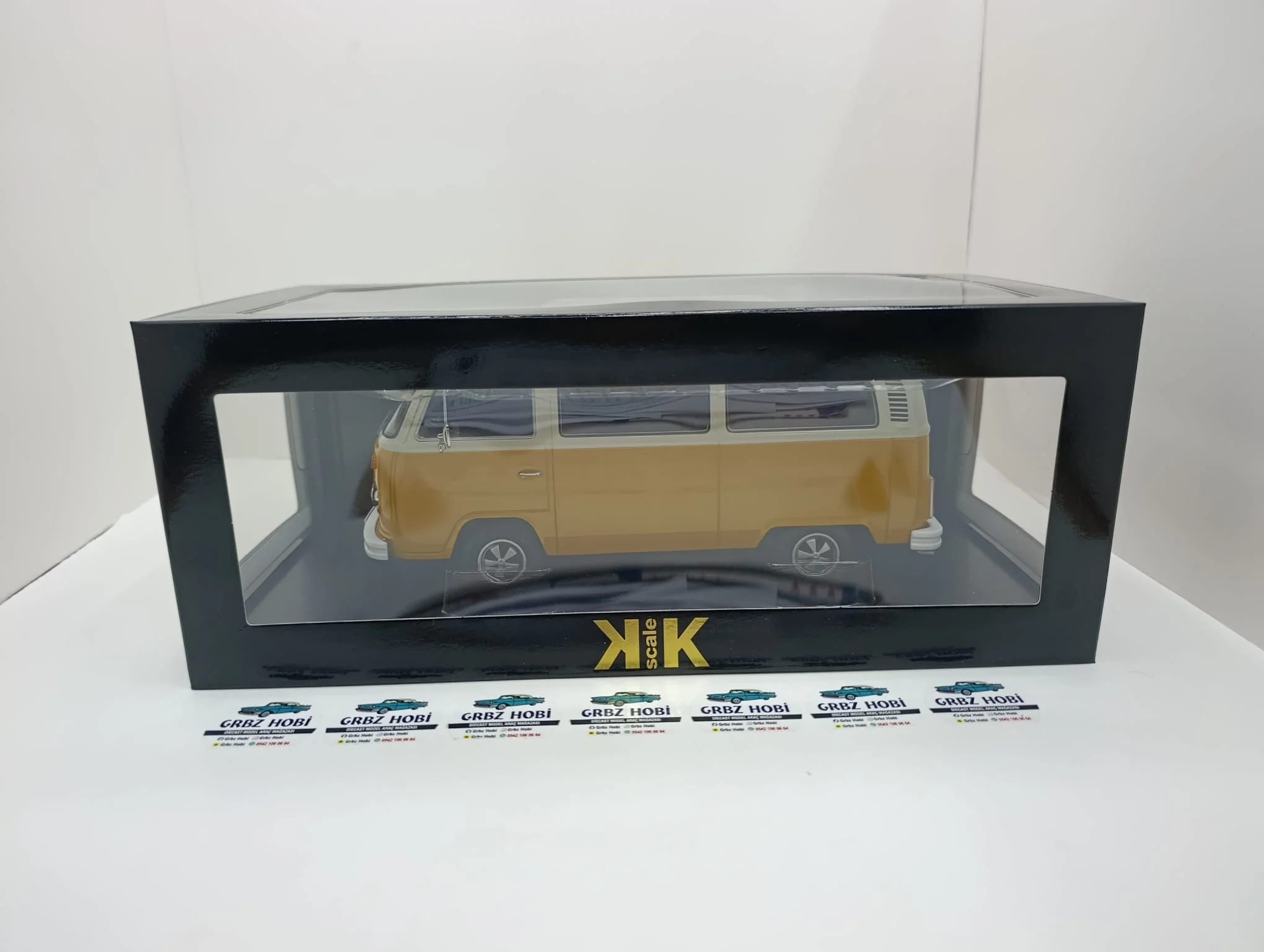KK SCALE 1/18 VOLKSWAGEN T2B BUS 1972 - Görsel 6